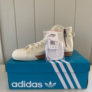 NWT Adidas high-top sneakers